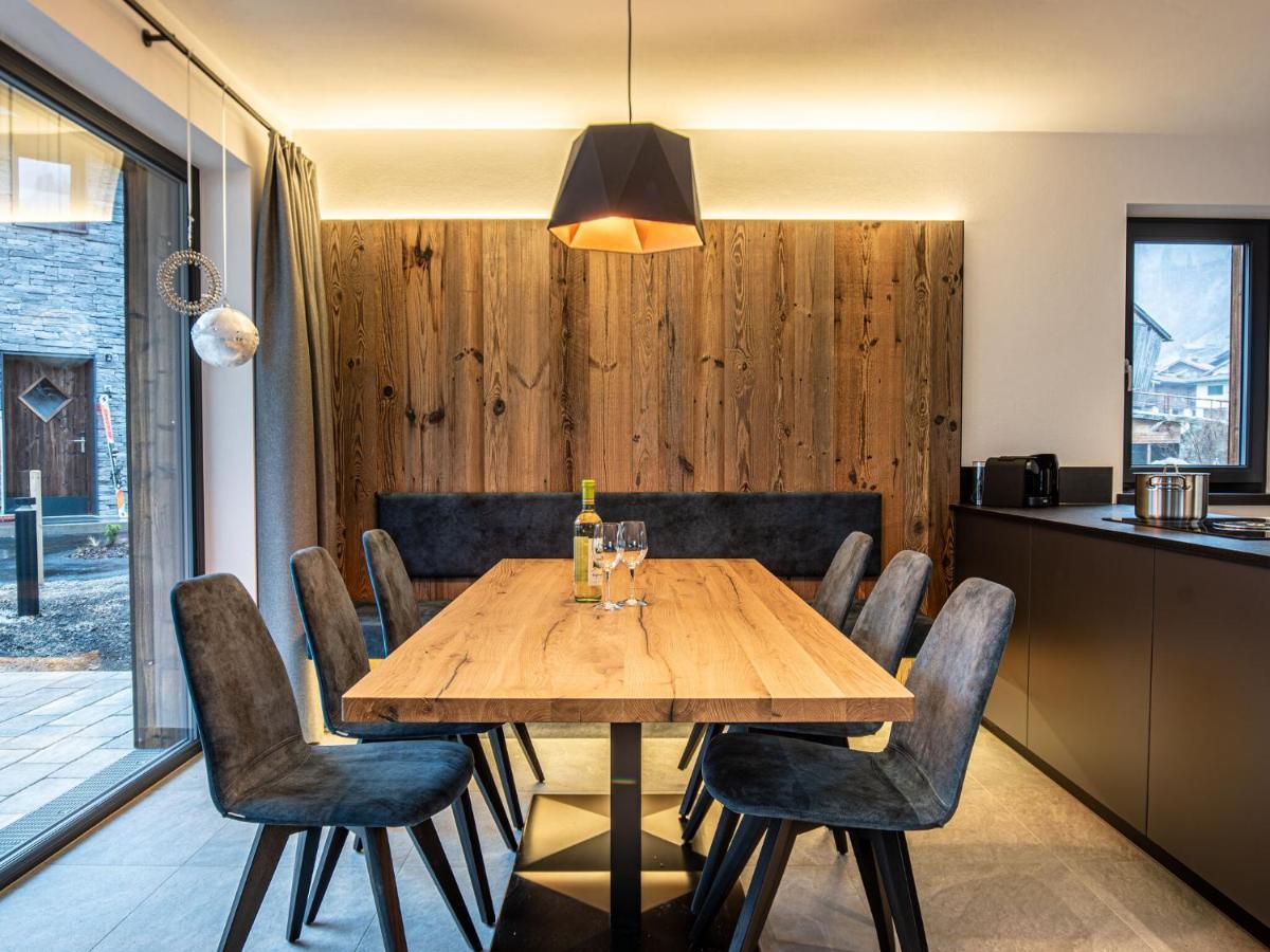Apartment In Wald Im Pinzgau With A Carport Exterior foto